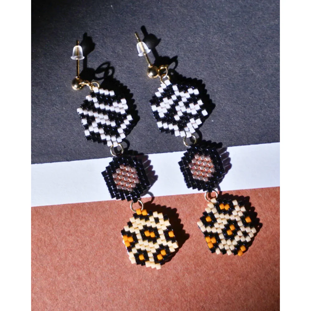 Jenni & Janki Handcrafted Miyuki Leopard Earrings with Necklace - Image 6
